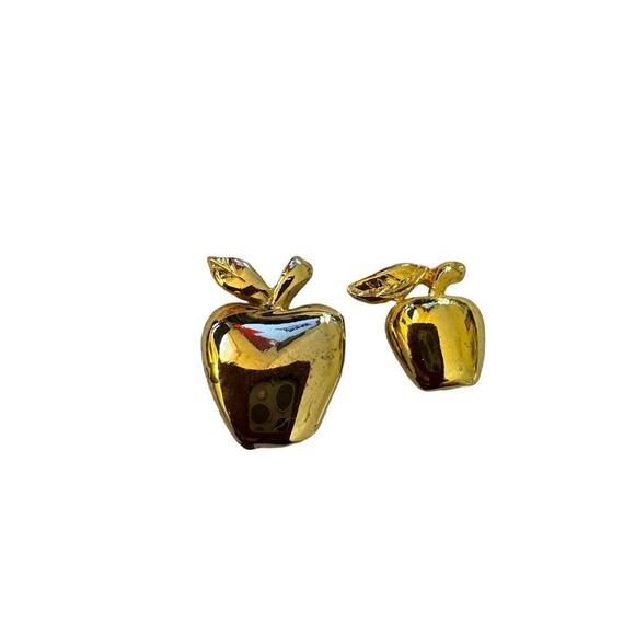 Two Vintage Goldtone Apple Pins, Manpower - Picture 4 of 5